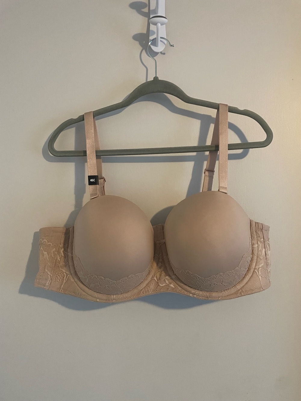 Torrid Curve NWT Nude Lace Strapless Bra Convertible Straps 46C (219)